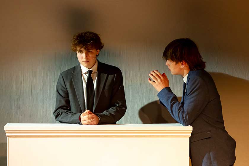 Dean Staket cross examines DI Knowles
